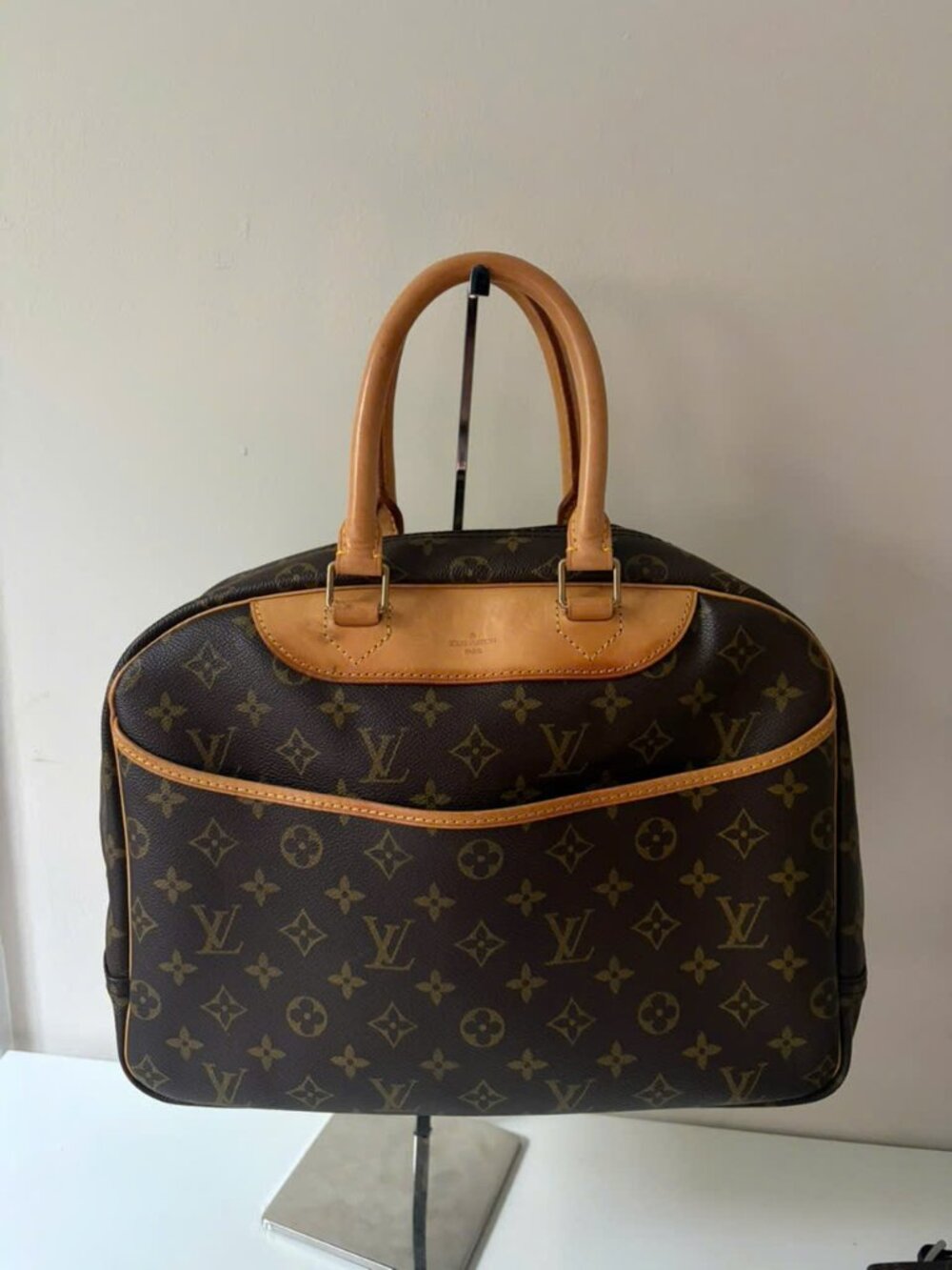 LOUIS VUITTON Monogram Canvas Deauville Bag
